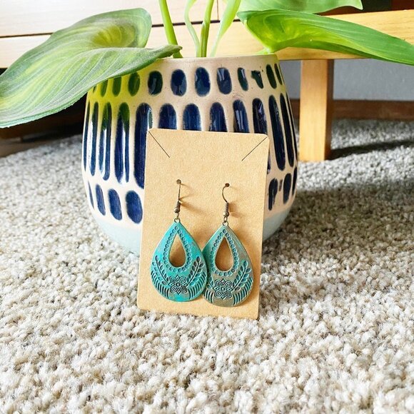 Boho Dangle Earrings - Picture 1 of 1